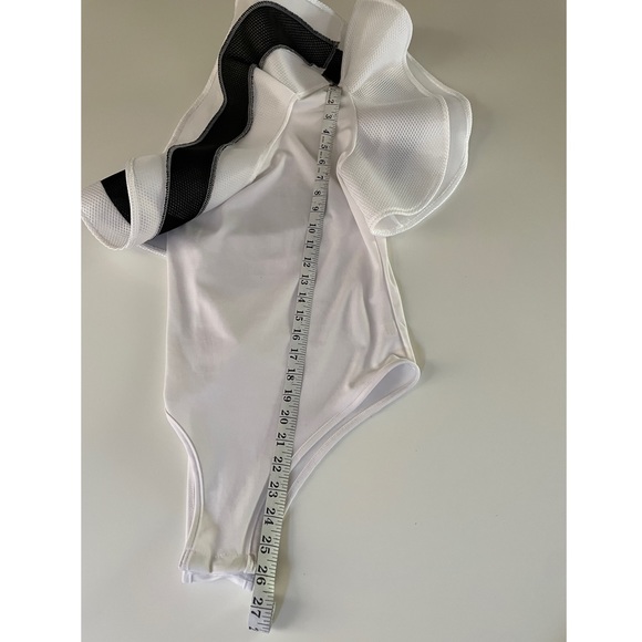 One Shoulder Ruffle Bodysuit - Picture 6 of 7